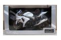 AOSHIMA 088494 1/12 AUTO MAXX系列--鈴木 GSX-R1000摩托車/白...