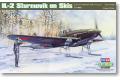 HOBBY BOSS 83202 1/32 WW II蘇聯.空軍 IL-2'風暴'帶雪橇型戰鬥攻擊機