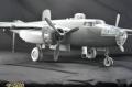 HK MOLDELS 01E01 1/32 WW II美國.陸軍 B-25J'米契爾'轟炸機