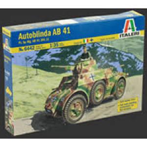 ITALERI 6442 1/35 WW II 義大利.陸軍Autoblinda AB-41輪型裝甲車