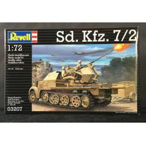REVELL 03207 1/72 WW II德國.陸軍 Sd.Kfz.7/2半履帶防空砲車