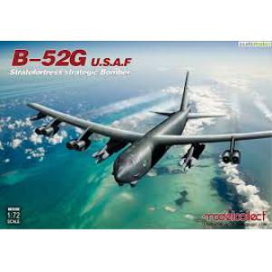 MODELCOLLECT UA-72202 1/72 美國.空軍 B-52G'同溫層堡壘'轟炸機