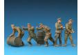 MINIART 35256 1/35 WW II德國.陸軍 士兵帶油桶人物