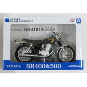AOSHIMA 105863 1/12 完成品--山葉機車 SR-400&500摩托車(黑/金色)